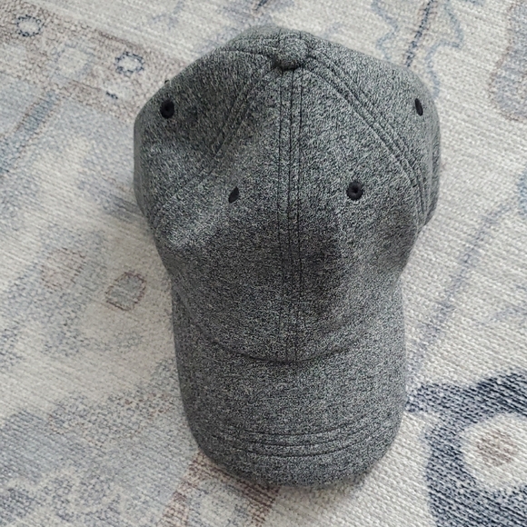 lululemon athletica Accessories - Lululemon Baseball Cap Baller Hat Heathered Gray Knit O/S